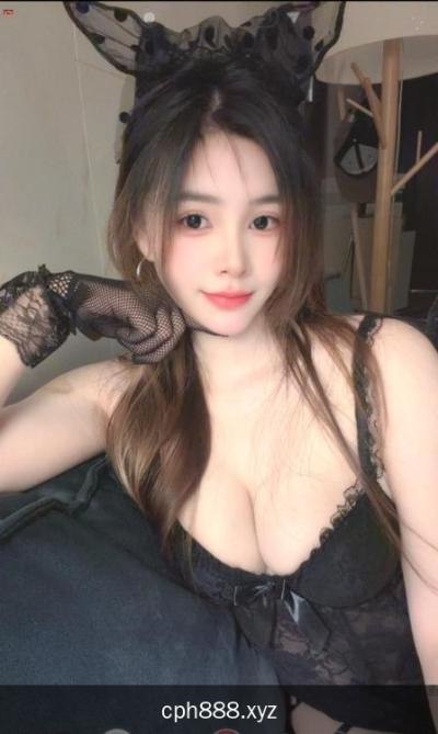 麦地爱舌吻的王宝宝