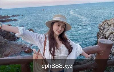 诱人御姐娜娜