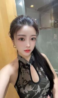 翘臀大奶柒柒